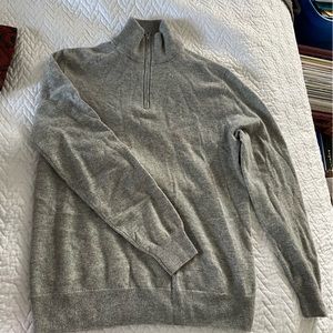 J crew grey men’s cashmere quarter zip size medium NWOT